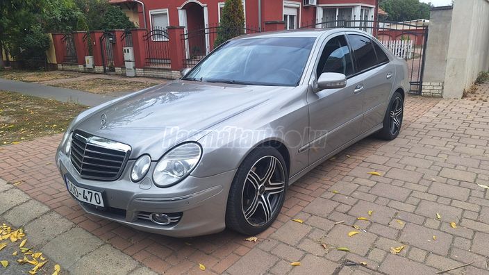 MERCEDES-BENZ E 220 T CDI Avantgarde (Automata)