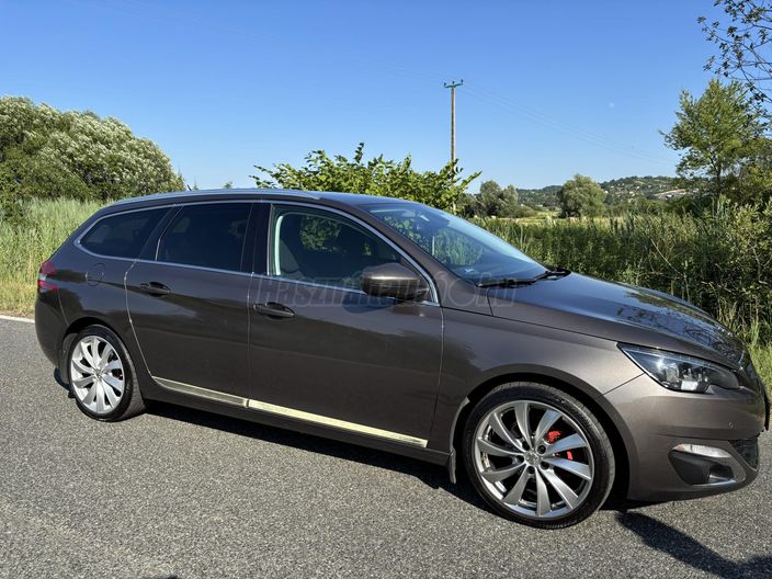 PEUGEOT 308 1.6 BlueHDi Allure