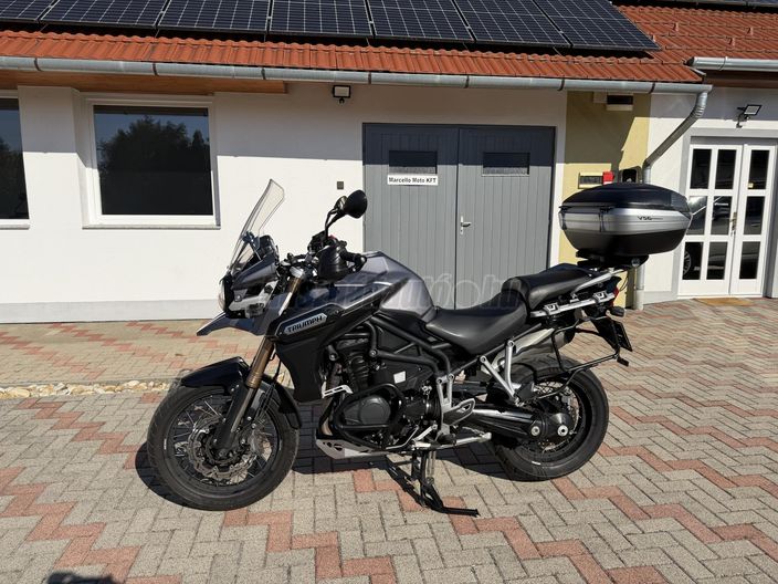 TRIUMPH TIGER 1200