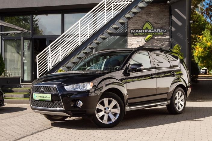 www.martincar.hu további 83 db Extra HD fénykép a MITSUBISHI minden apró részletéről