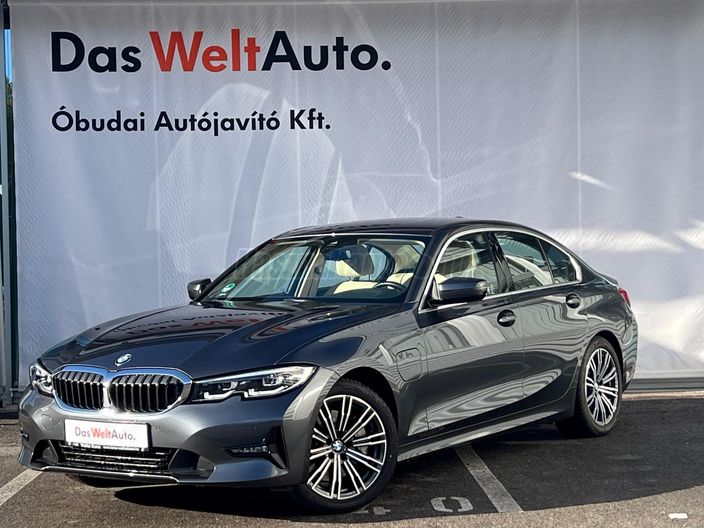 BMW 330 330e (Automata)