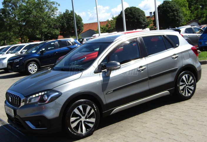 SUZUKI SX4 S-CROSS 1.4 Hybrid GLX Panorama