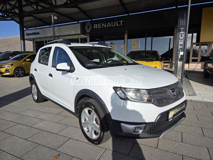 DACIA SANDERO 0.9 TCe Stepway Arctic