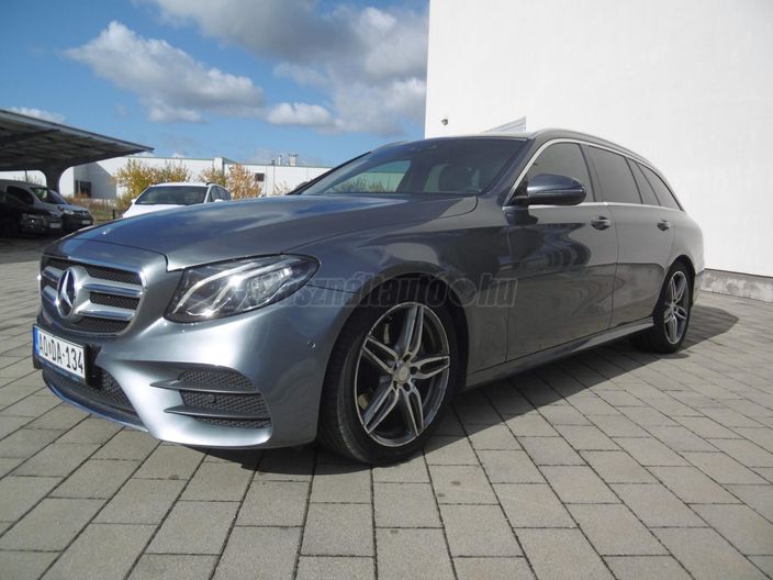MERCEDES-BENZ E 220 d T 9G-TRONIC