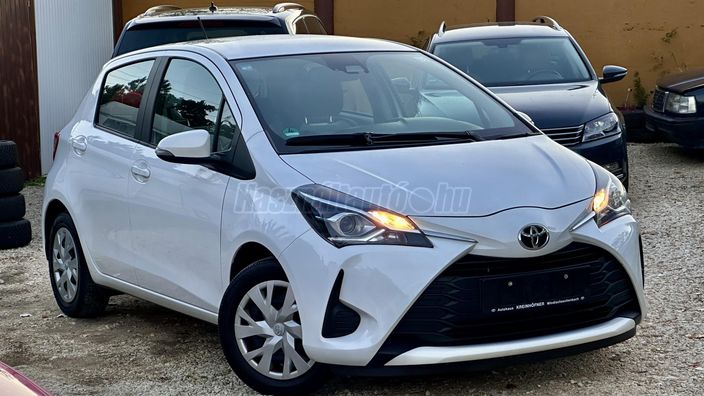 TOYOTA YARIS 1.0 VVT-i Active