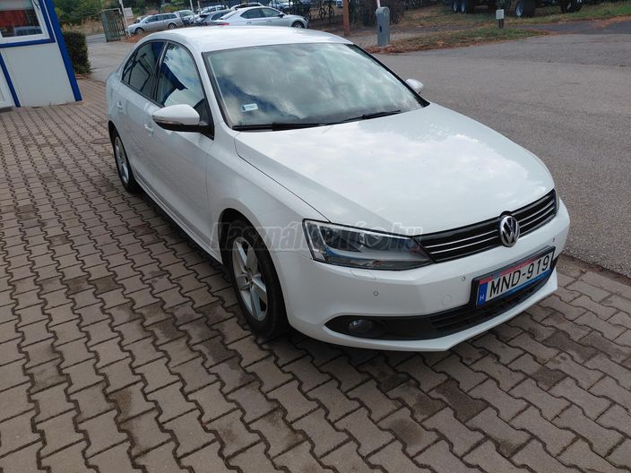 VOLKSWAGEN JETTA 1.4 TSI Comfortline