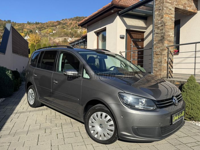 VOLKSWAGEN TOURAN 1.4 TSI Trendline [7 személy]