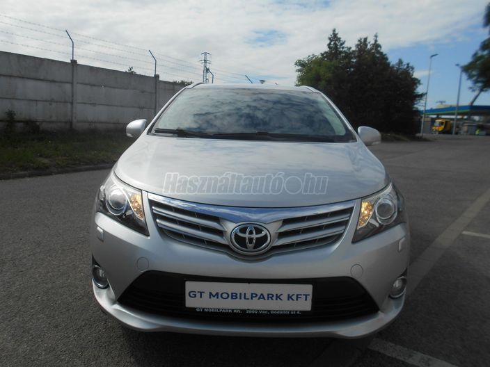 TOYOTA AVENSIS Touring Sports 1.8 Active Trend+