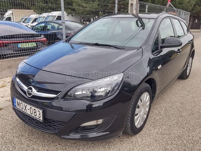 OPEL ASTRA J Sports Tourer 1.7 CDTI Cosmo