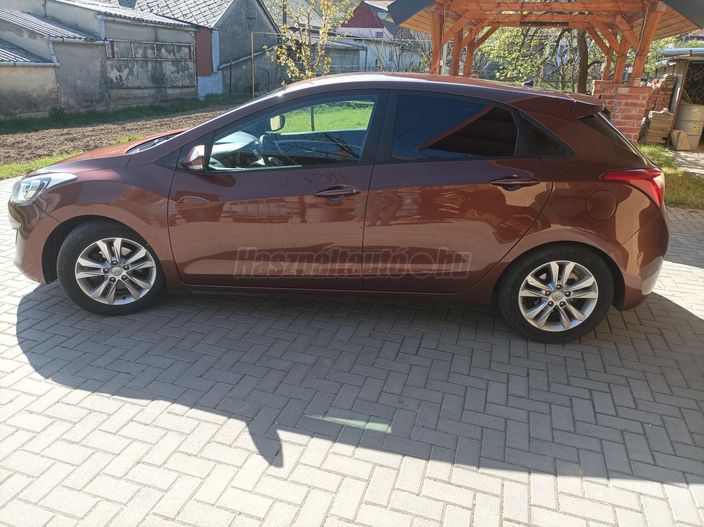 HYUNDAI I30 1.4 CRDi Comfort