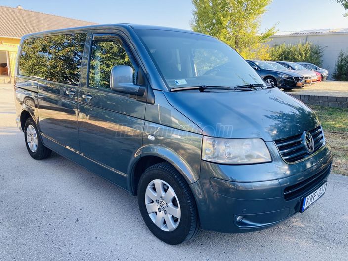 VOLKSWAGEN TRANSPORTER T5 2.5 TDI Multivan Tiptronic