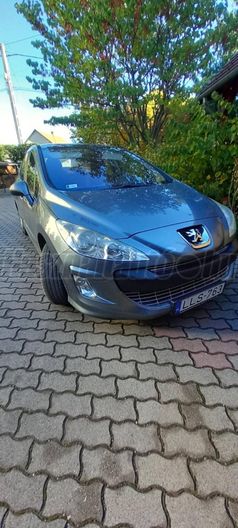 PEUGEOT 308 2.0 HDi Premium