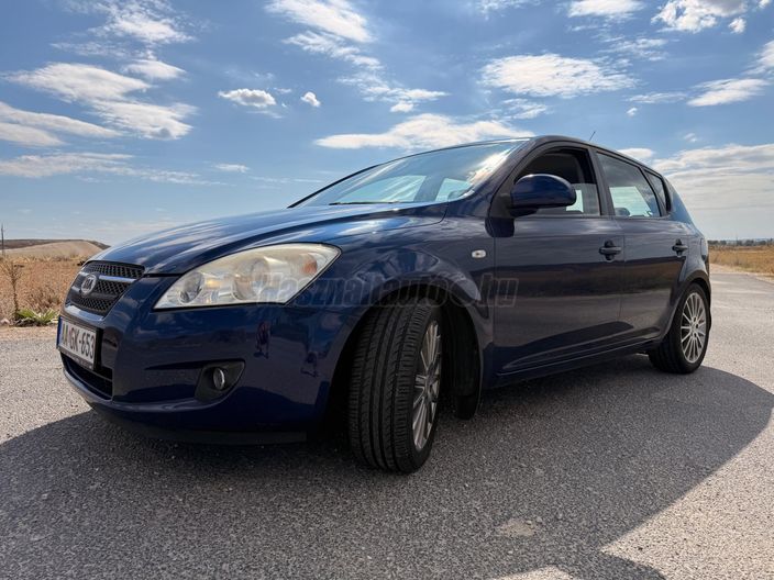 KIA CEE'D 1.6 CRDi LX Plus