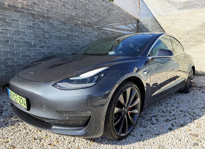 TESLA MODEL 3 Performance AWD (Automata)