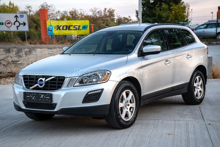 VOLVO XC60 2.0 D DRIVe Momentum