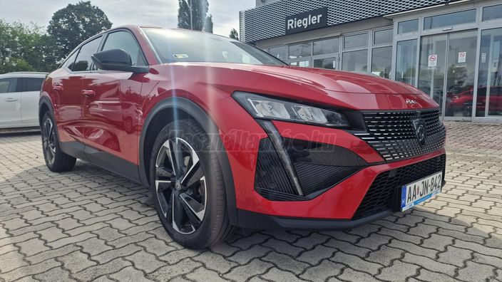 PEUGEOT 408 1.2 PureTech Allure Pack EAT8