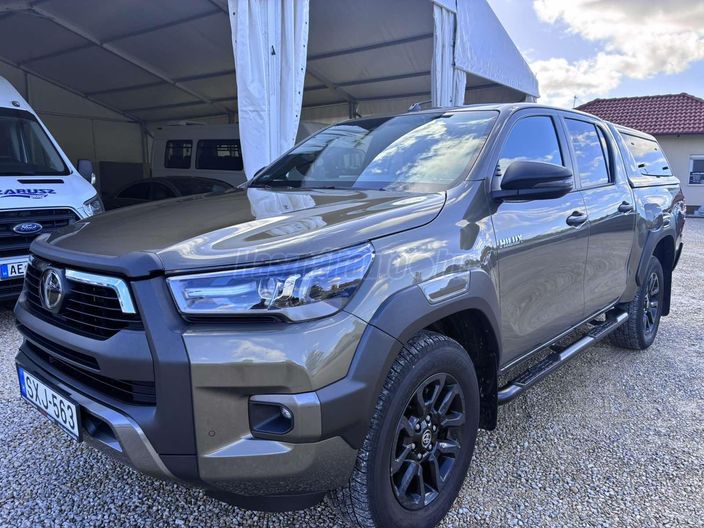 TOYOTA HILUX 2.8 D-4D 4x4 Double Invincible