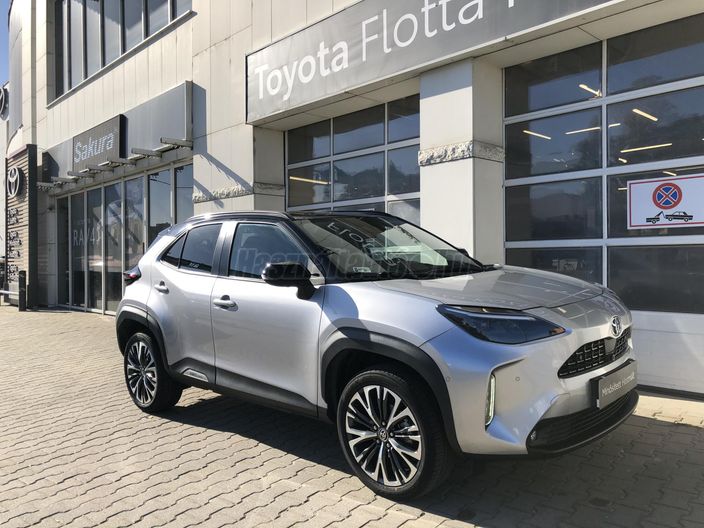 TOYOTA YARIS CROSS 1.5 Hybrid Executive e-CVT