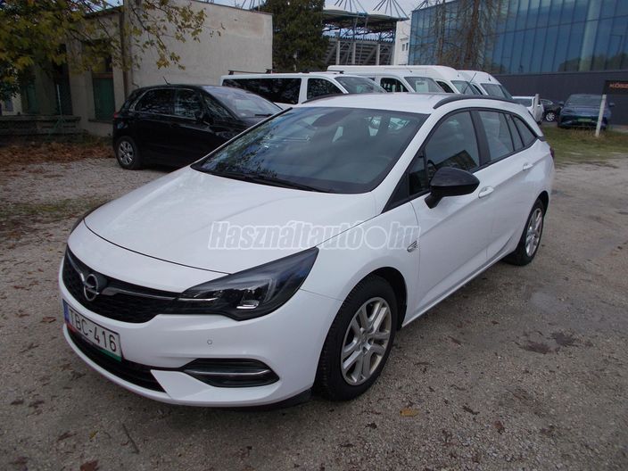 OPEL ASTRA K Sports Tourer 1.2 T Business Edition