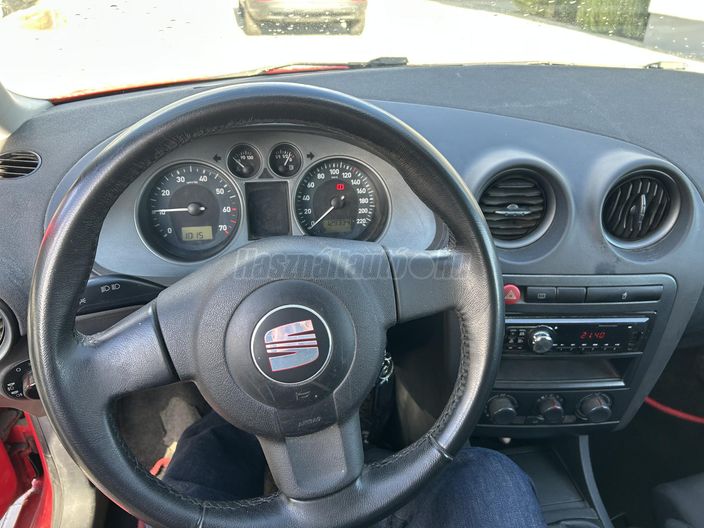 SEAT IBIZA 1.4 16V Sportline
