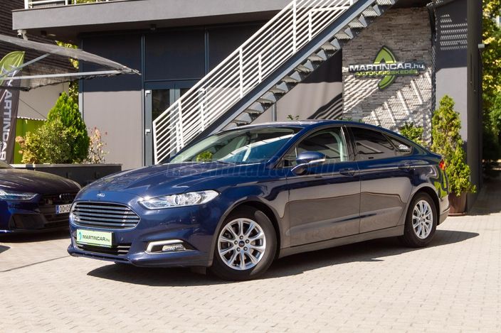 www.martincar.hu további 81 db Extra HD fénykép a MONDEO minden apró részletéről !!