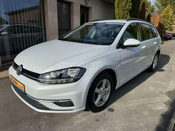 VOLKSWAGEN GOLF VII Variant 1.0 TSI BMT Trendline