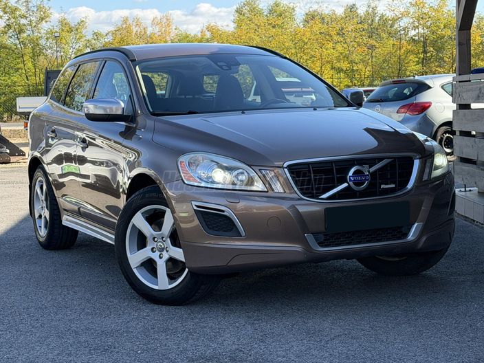 VOLVO XC60 2.4 D [D5] R-Design Geartronic