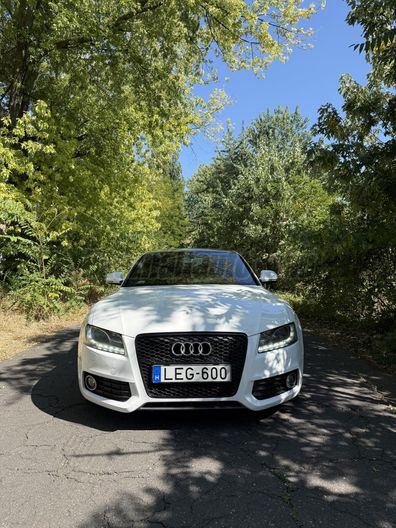 AUDI A5 Coupé 3.0 TDI DPF quattro Tiptronic ic