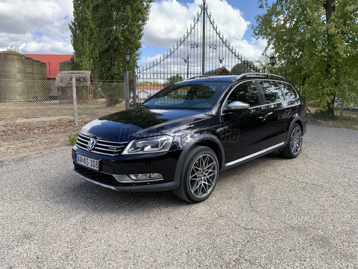 VOLKSWAGEN PASSAT ALLTRACK