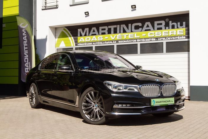 www.martincar.hu további 112 db Extra HD fénykép a BMW minden apró részletéről !!