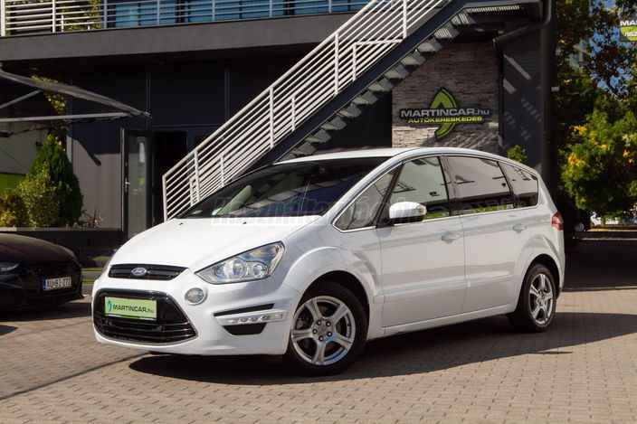 www.martincar.hu további 80 db Extra HD fénykép a FORD minden apró részletéről !!