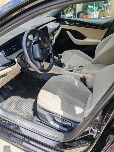 SKODA OCTAVIA Combi 1.5 TSI ACT Style