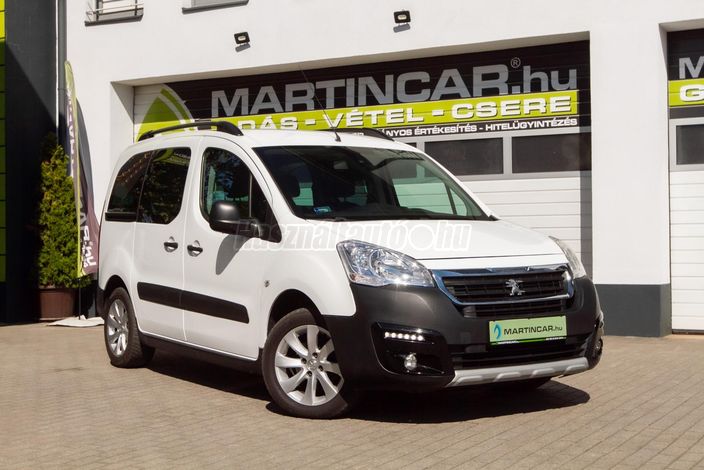 www.martincar.hu további 82 db Extra HD fénykép a PEUGEOT minden apró részletéről !!