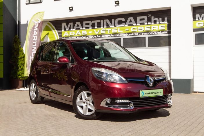 www.martincar.hu további 83 db Extra HD fénykép a RENAULT minden apró részletéről !!