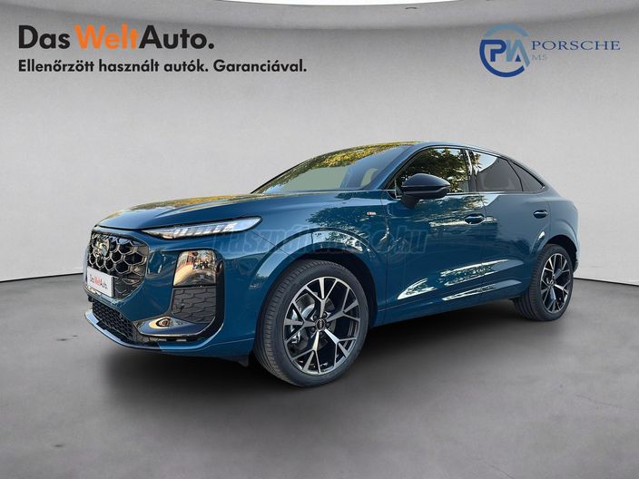 AUDI Q3 Sportback TFSI quattro S-tronic