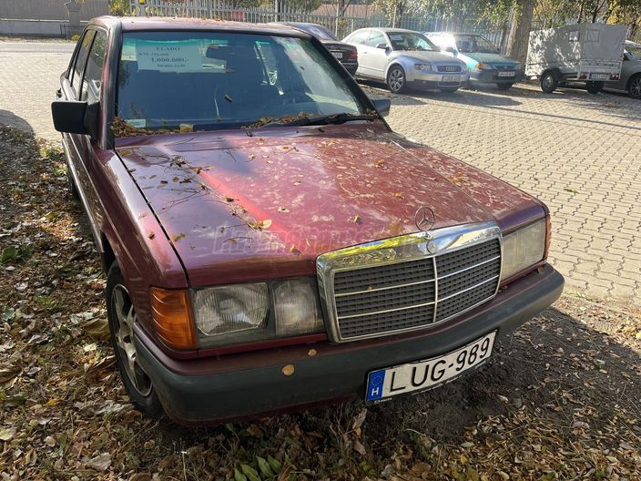 MERCEDES-BENZ 190 E 1.8