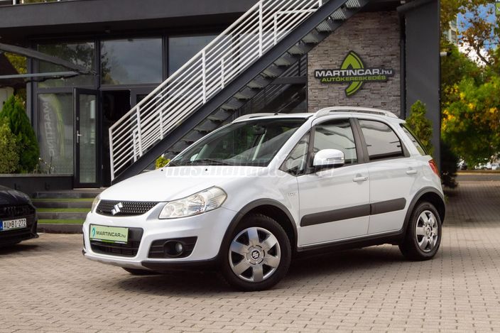 www.martincar.hu további 90 db Extra HD fénykép a SUZUKI minden apró részletéről !!