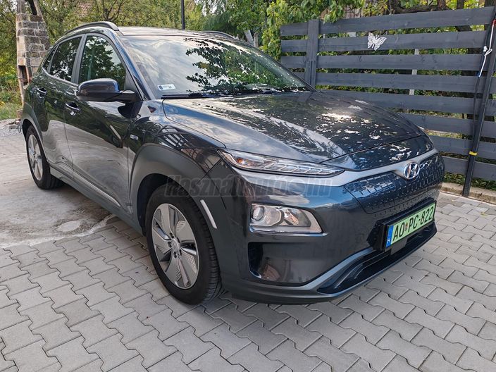 HYUNDAI KONA EV 64kWh Premium