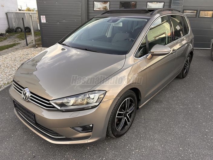 VOLKSWAGEN GOLF SPORTSVAN 2.0 TDI Highline