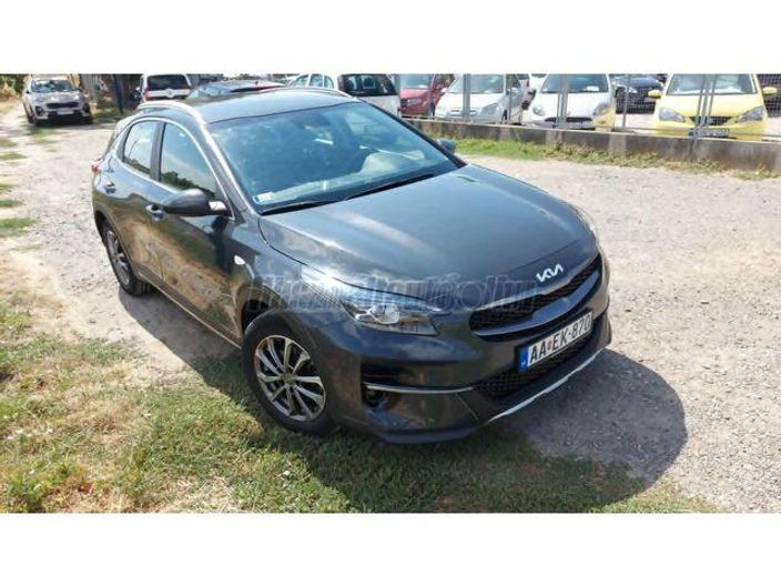 KIA XCEED 1.5 T-GDI X-Platinum