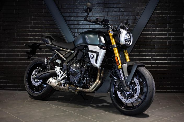 SUZUKI GSX 8T - Motodrom Azonnal készletről!