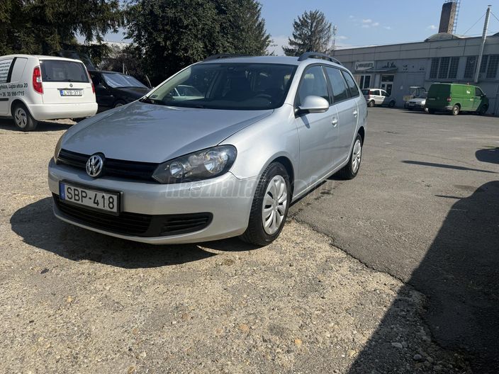 VOLKSWAGEN GOLF VI Variant 1.6 CR TDI Trendline BlueMotion