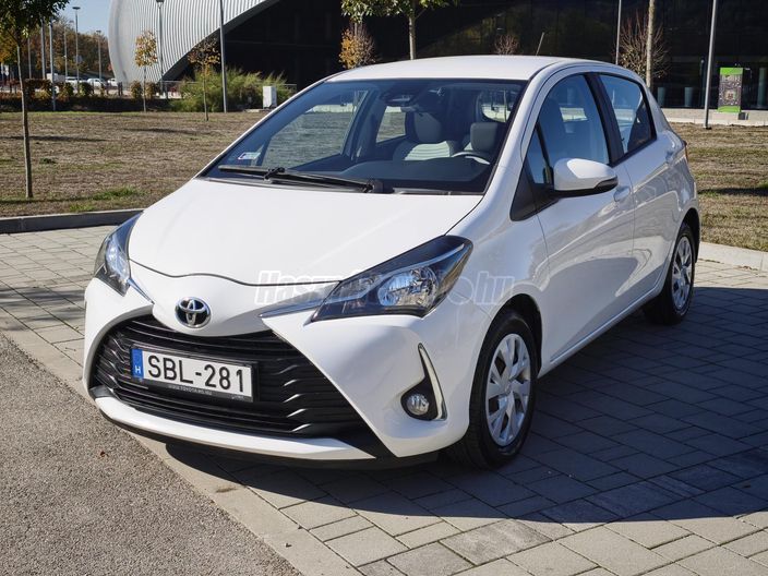 TOYOTA YARIS 1.5 Dual VVT-iE Active