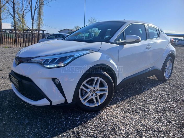 TOYOTA C-HR 1.8 Hybrid Comfort Business e-CVT