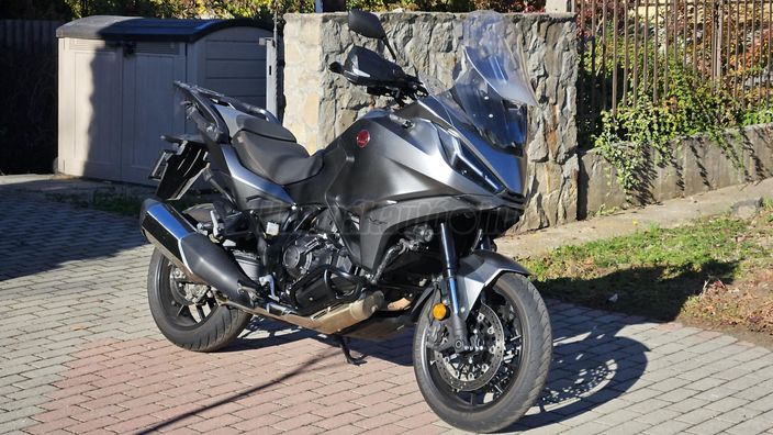HONDA NT 1100 D