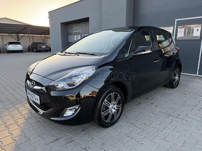 HYUNDAI IX20 1.4 DOHC Life AC