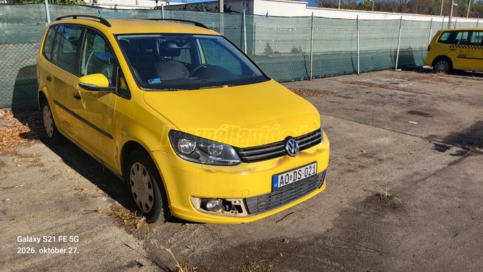 VOLKSWAGEN TOURAN 1.6 CR TDI Comfortline