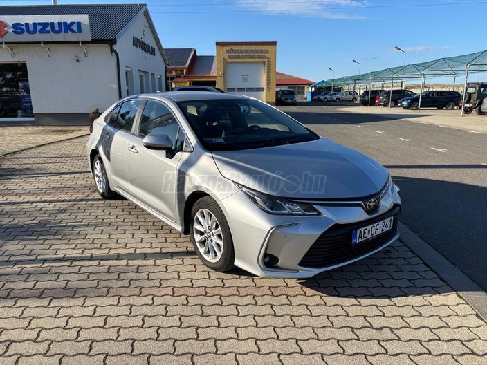 TOYOTA COROLLA Sedan 1.5 Comfort Tech