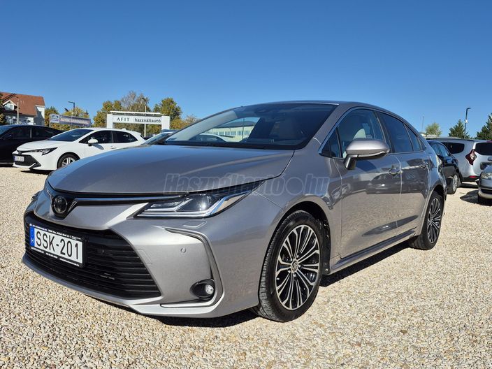 TOYOTA COROLLA Sedan 1.6 Comfort Style