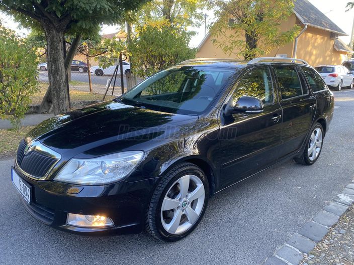 SKODA OCTAVIA Combi 1.2 TSI Elegance